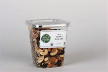 Organic Raw Mixed Nuts and Raisins 16 Oz 2